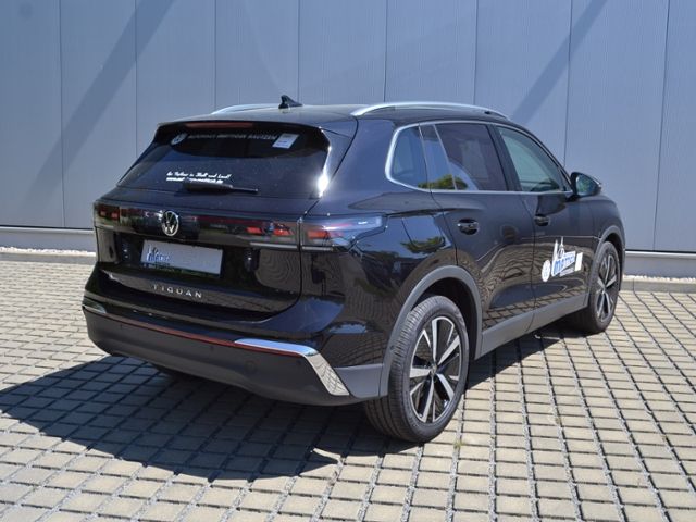 Tiguan 2.0 TDI DSG Elegance AHK/IQ.DRIVE-PAKET/M