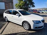 Skoda Superb | TÜV Neu | Klima | Sitzheizung | Alu - Skoda Superb aus 2014 mit Benzin-Antrieb: Kombi