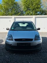 Ford Fiesta 1.3 sparsam und günstig - Ford: Günstig