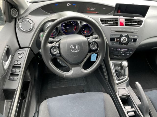 Fahrzeugabbildung Honda Civic 1.8 Tourer Sport Rückfahrkamera, Klimaauto