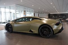 LAMBORGHINI Huracan Tecnica | Verde Turbine | Lift | Carbon LAMBORGHINI Huracan Tecnica | Verde Turbine | Lift | Carbon