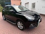 Hyundai ix35 Premium 2,0 Benzin /Automatik/Leder/Panoram - Hyundai ix35 in Hamburg