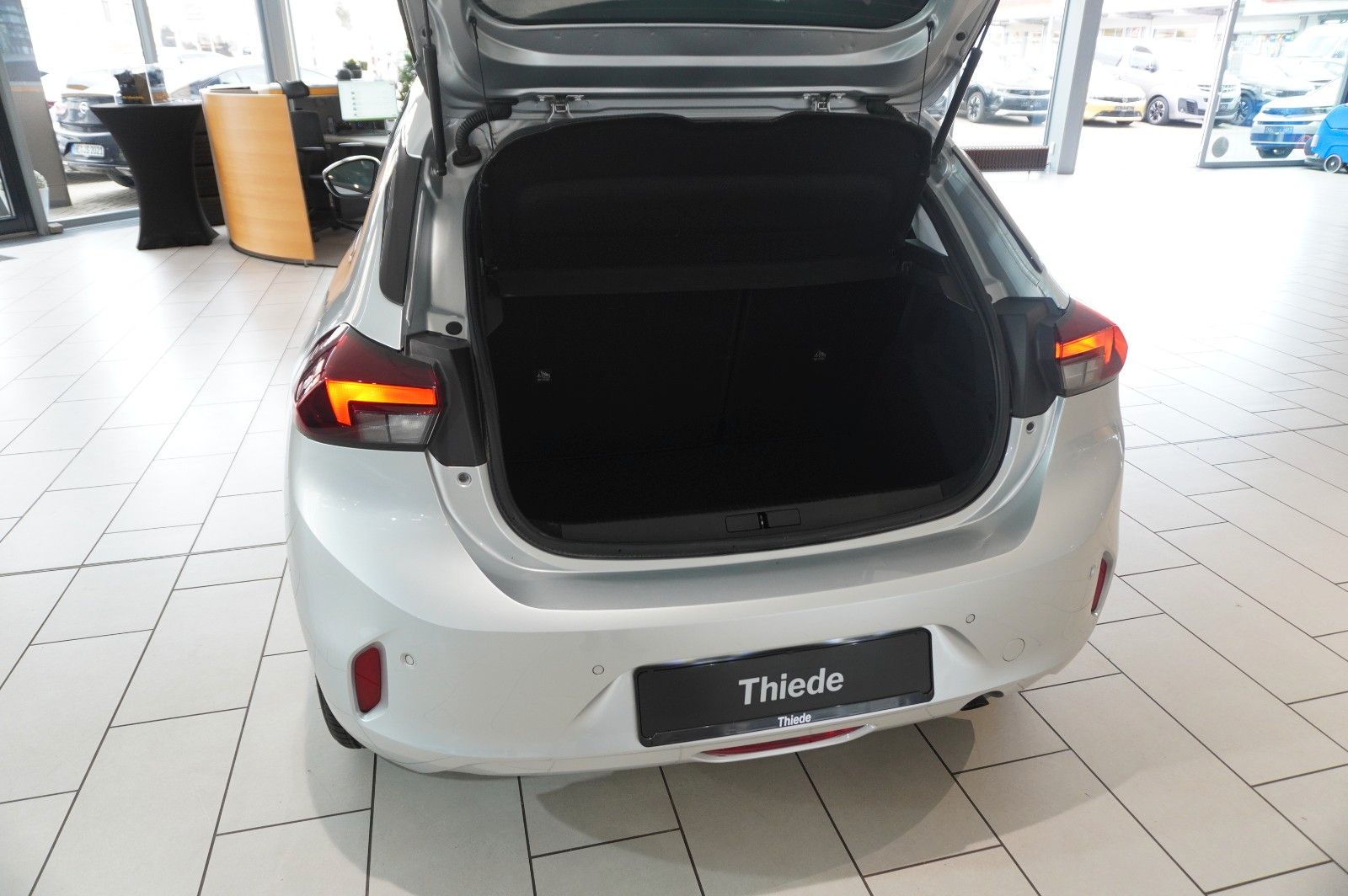 Fahrzeugabbildung Opel Corsa F 1.2 ELEGANCE NAVI/LED/TEMP./SPORT/DAB+