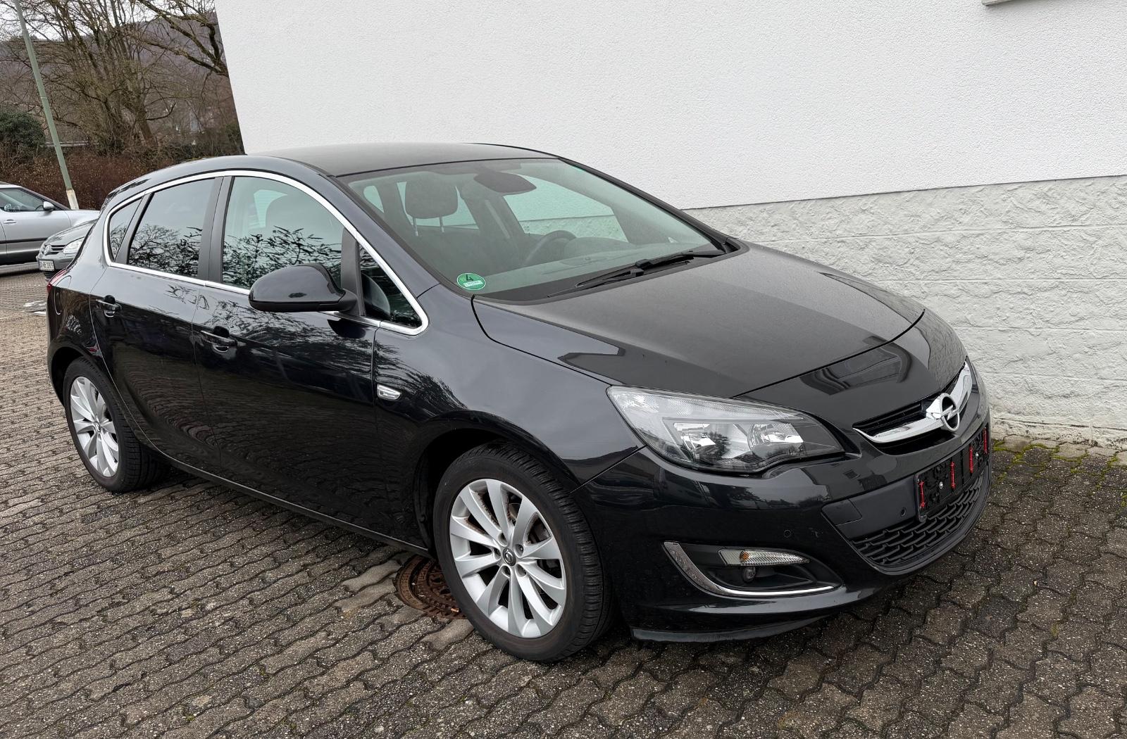 Opel Astra J Lim. 5-trg. Active 1.4 Turbo