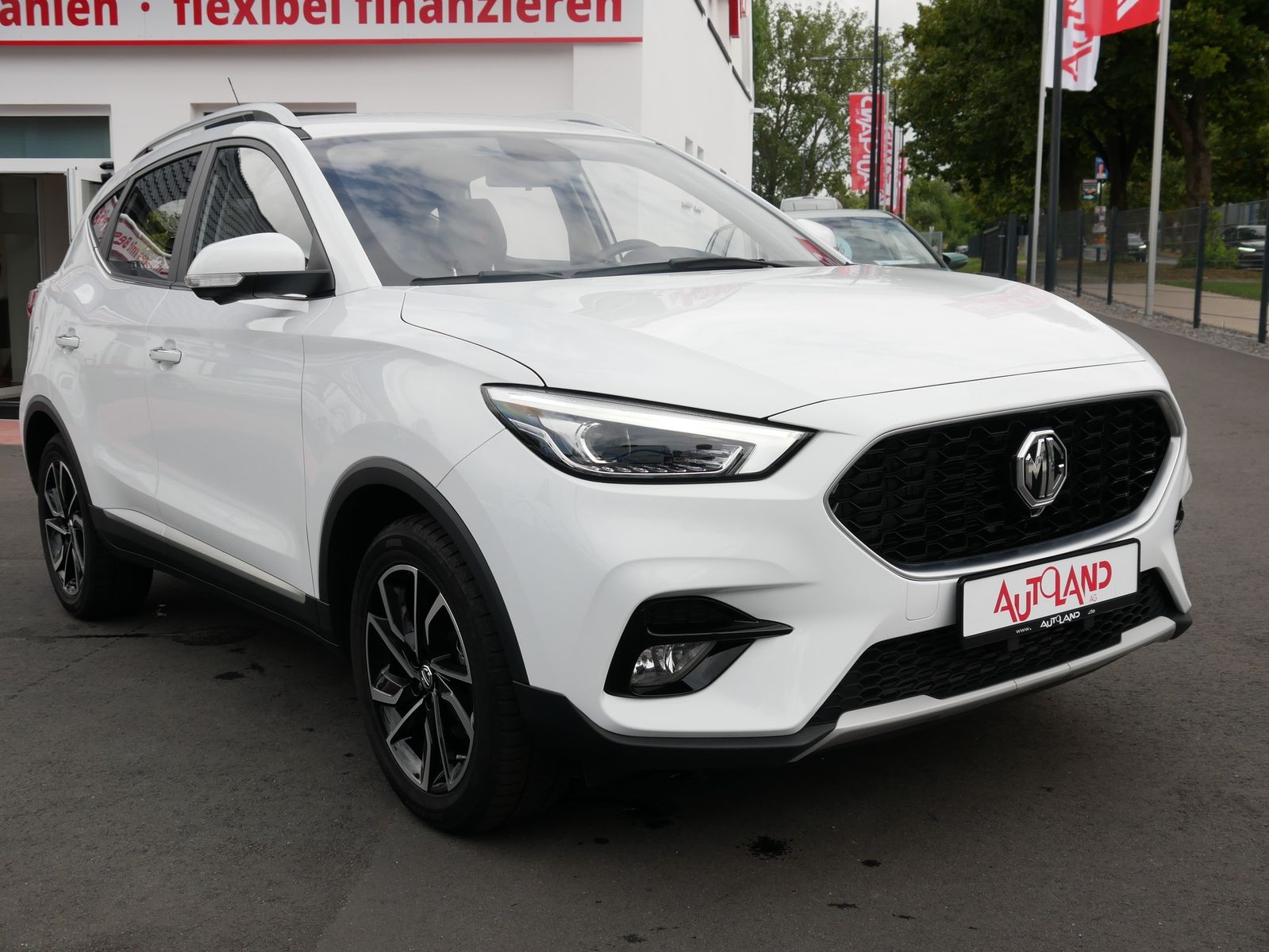 MG ZS