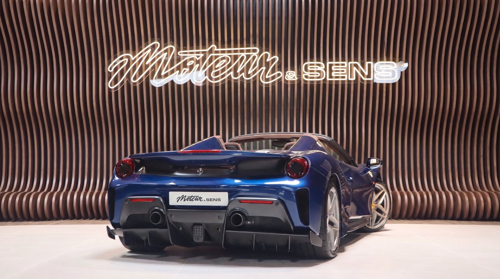 Ferrari 488 Pista Spider - Full Carbon - Lift - Stripes imagem 2