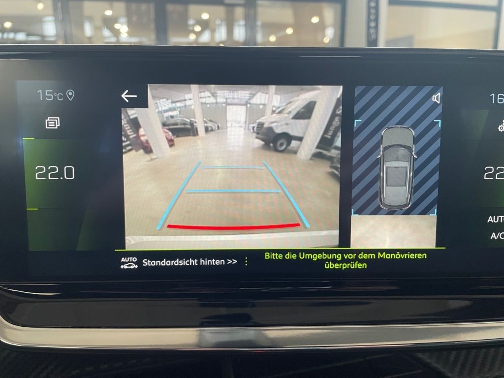 Fahrzeugabbildung Peugeot 2008 1.2 PureTech 130 Allure GT line, SHZ, Totw,