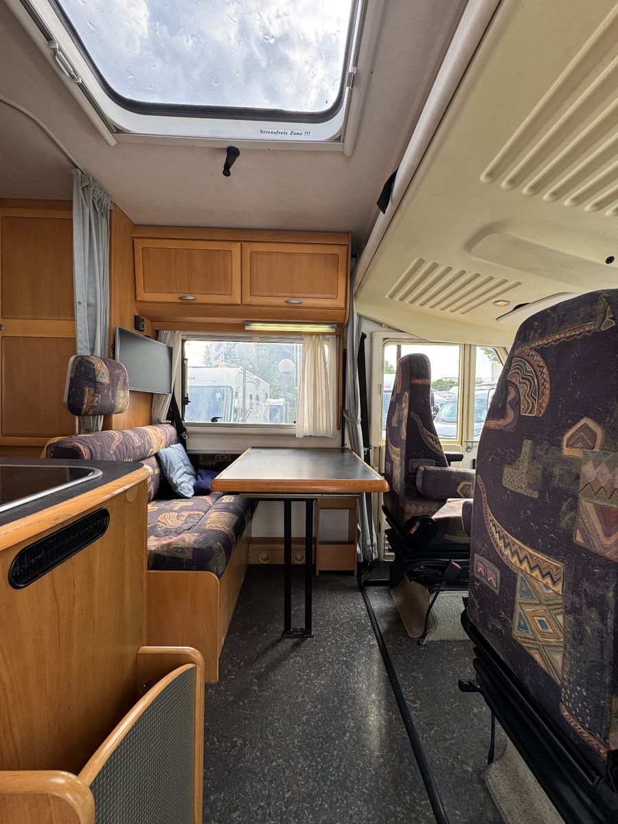 Fahrzeugabbildung HYMER / ERIBA / HYMERCAR B 574 MF HUBBETT SAT TV KLIMA KAMERA MARKISE 1H