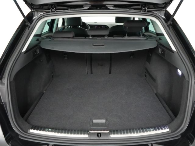 Leon ST TSI FR+LED+NAVI+RÜCKFAHRKAMERA+SITZHEIZU