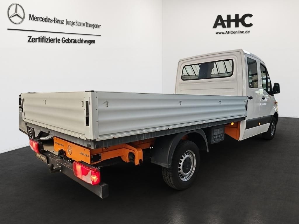 Fahrzeugabbildung Mercedes-Benz Sprinter 316 DOKA Pritsche 6 Sitze 2,8t AHK STHZ