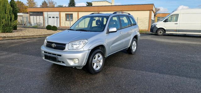 Toyota Rav 4 2,0 VVTI 4x4  150PS