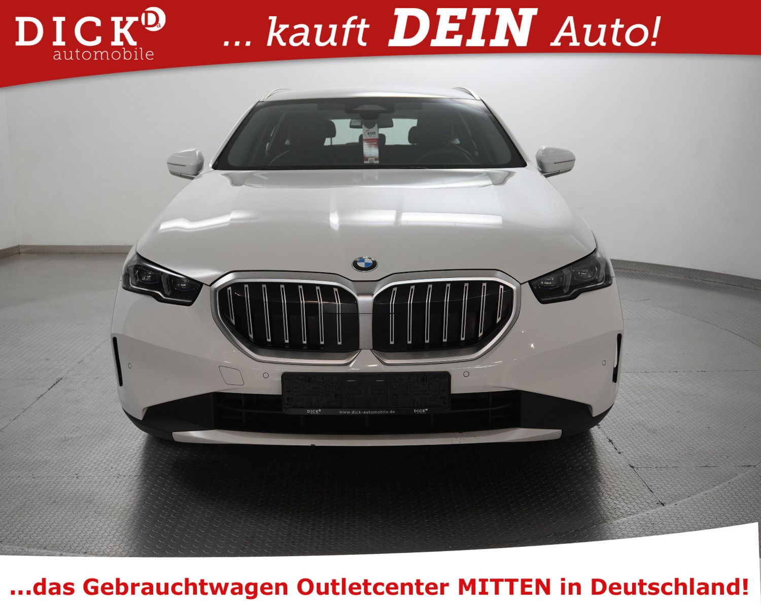 Fahrzeugabbildung BMW 520d T Aut. Sport LEDER+SHZ+VIRTU+KAM+NAV PLUS+M