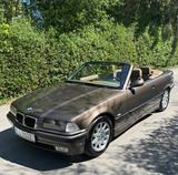 BMW 320i Cabrio 320i cabrio 6zylinder - BMW 320 aus 1997: 320i