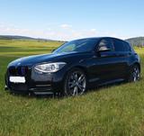 BMW M135i xDrive Sport-Aut Nav Prof Schiebedach - gebrauchte BMW M135 aus dem Jahr 2014