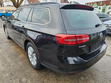 Volkswagen Passat Variant - 2