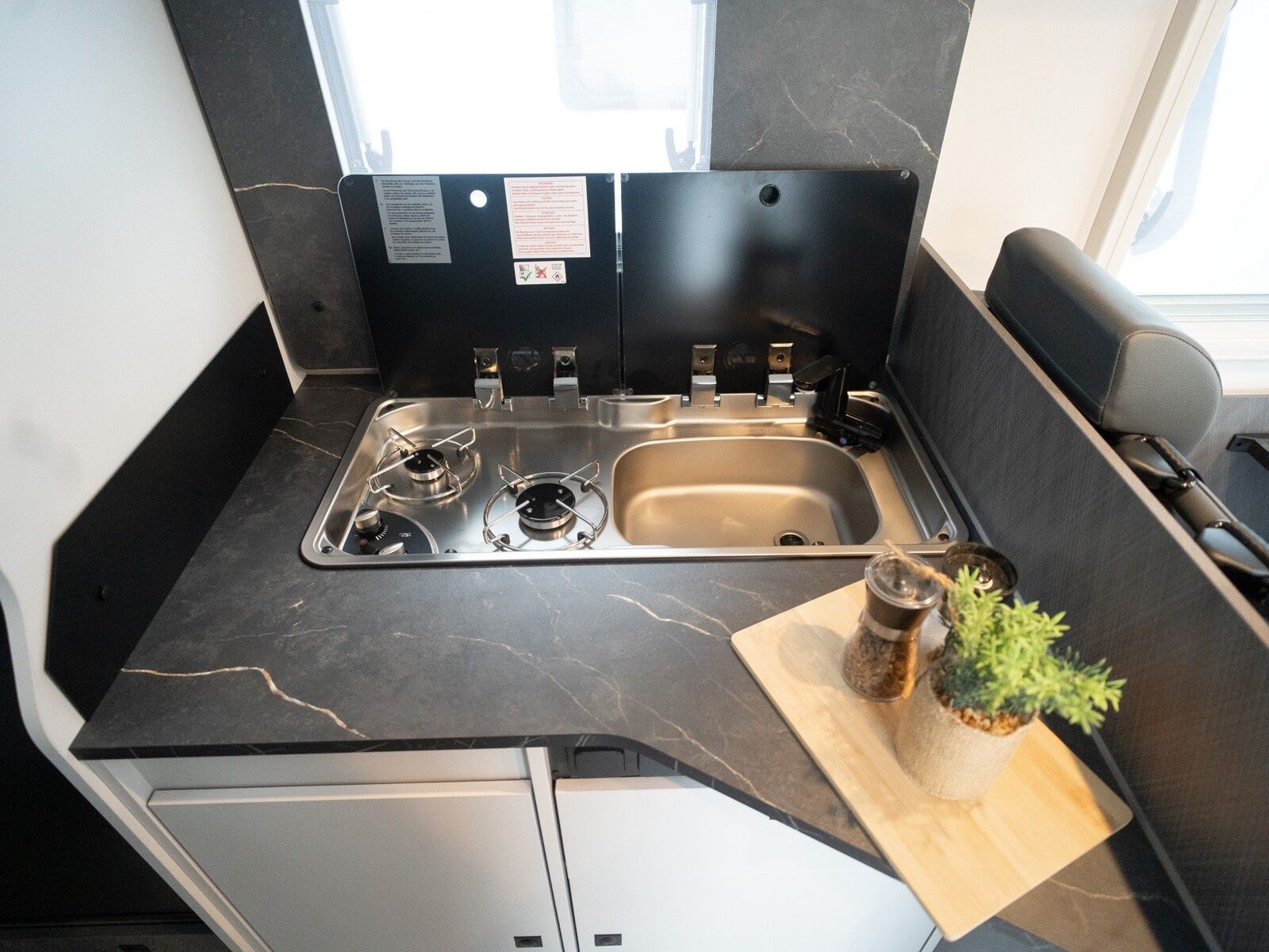 Fahrzeugabbildung Etrusco T-Modell Base 6.9 SB Markise*Hubbett*MJ 2026