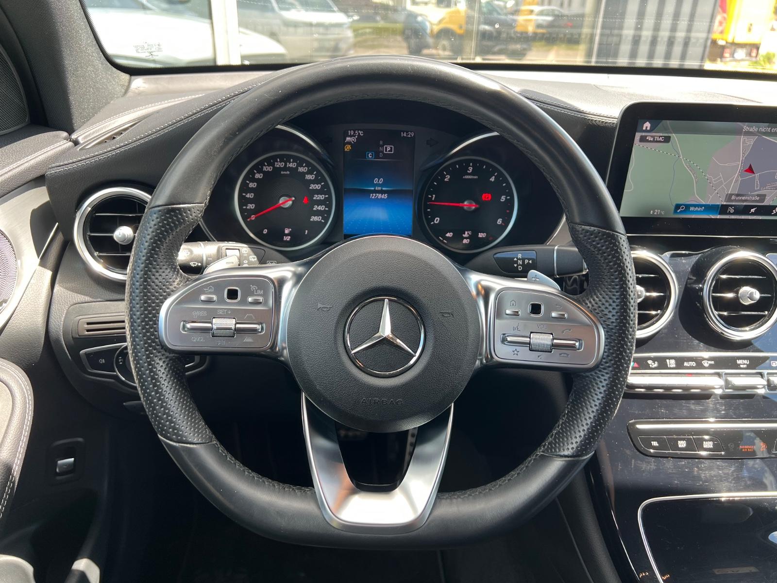 Mercedes-Benz AMG GLC 300 d 4Matic+Standheizung+