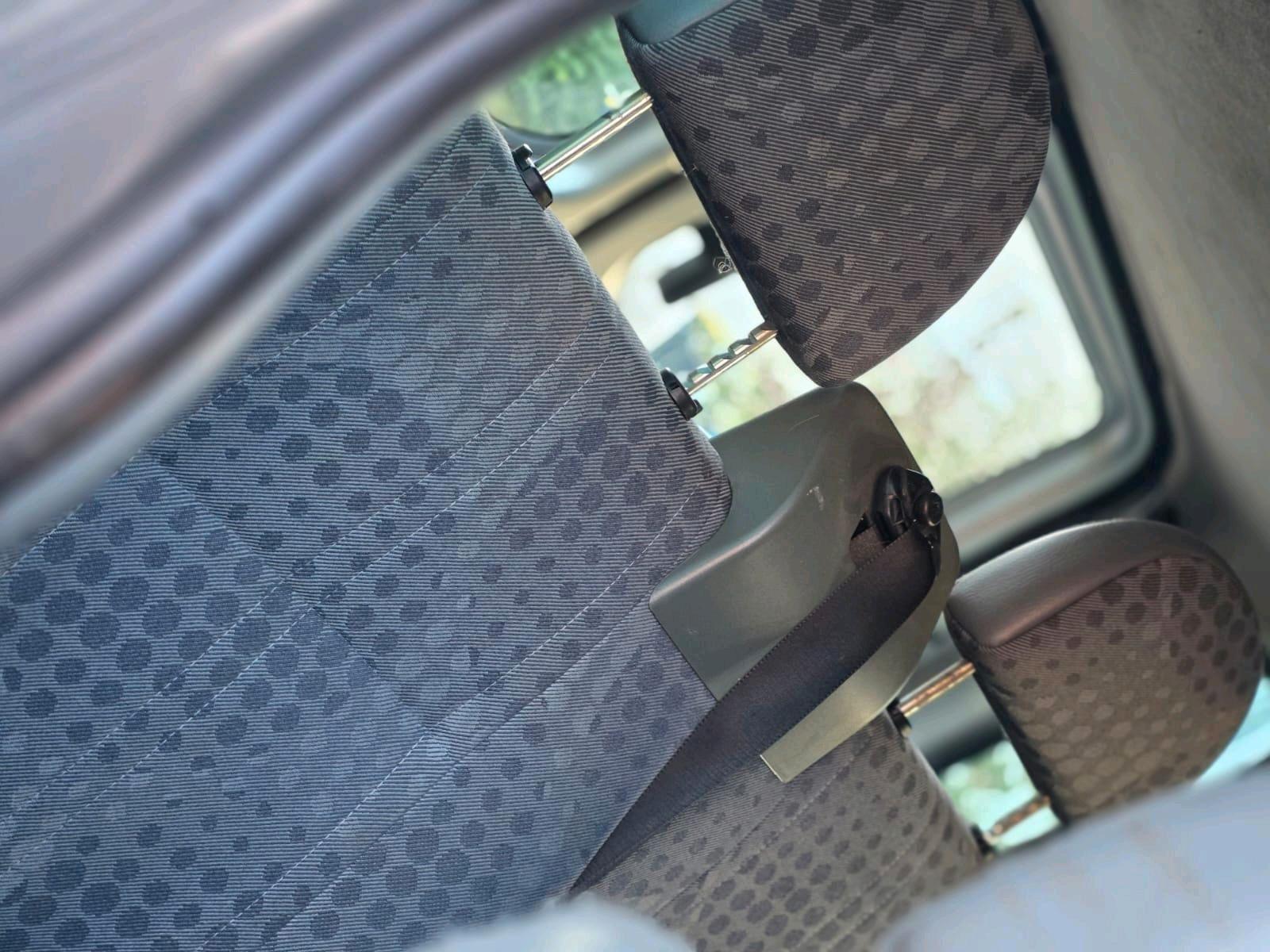 Ford Transit 2005 — photo 12