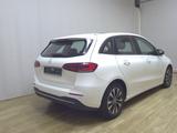 Mercedes-Benz B 180 d Style T-Leder Navi LED Panorama AHK - gebrauchte Mercedes-Benz B 180 aus dem Jahr 2022