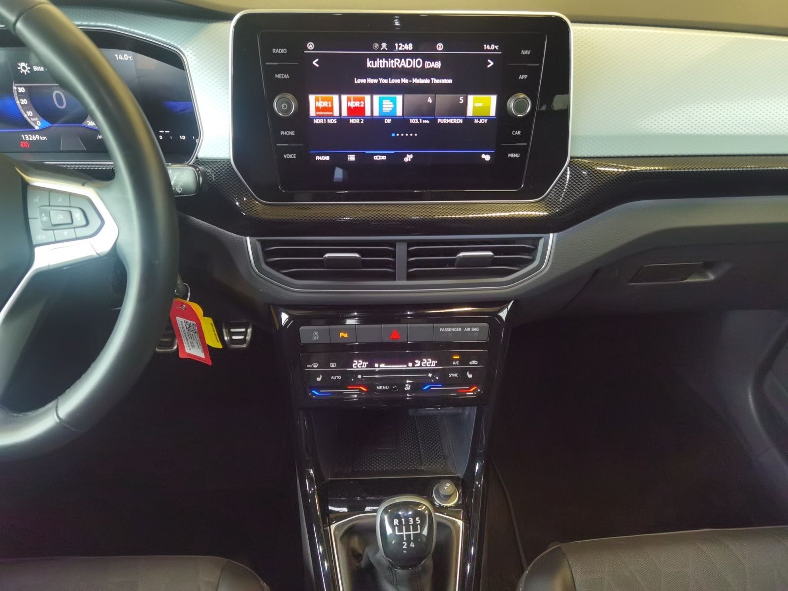 Volkswagen T-Cross - Bild 12