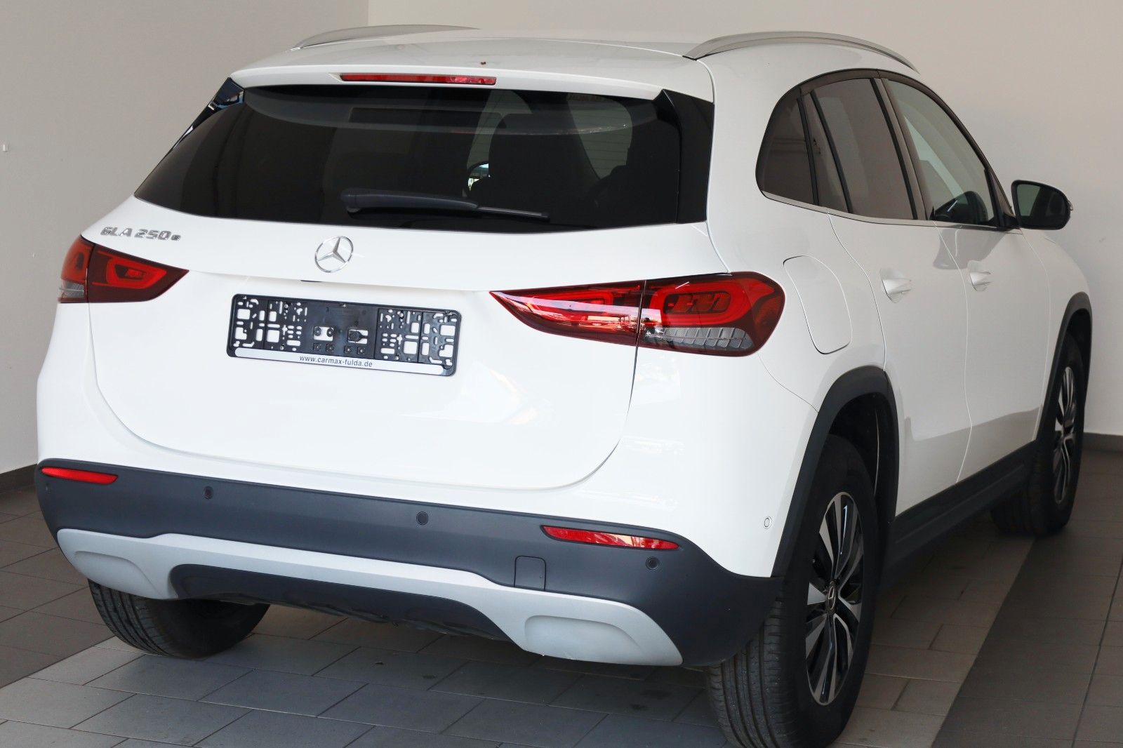 Fahrzeugabbildung Mercedes-Benz GLA 250 e Style,TLeder,Navi,LED,Kamer,CarPlay+WR