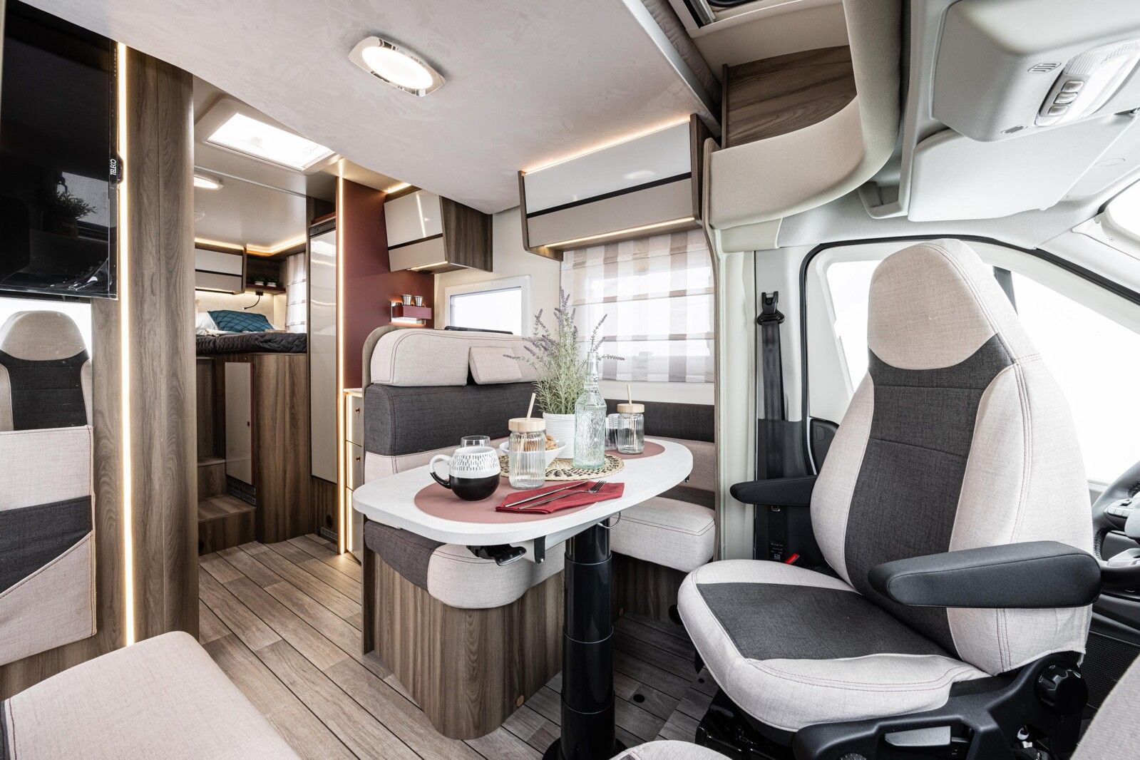 Fahrzeugabbildung Roller Team Kronos 285 TL SIE SPAREN ÜBER 8.969