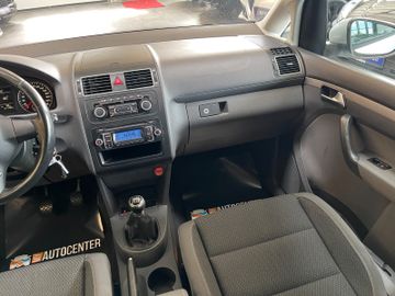Volkswagen Touran Comfortline *7.SITZER*TEMPOMAT*KLIMA*AHK*