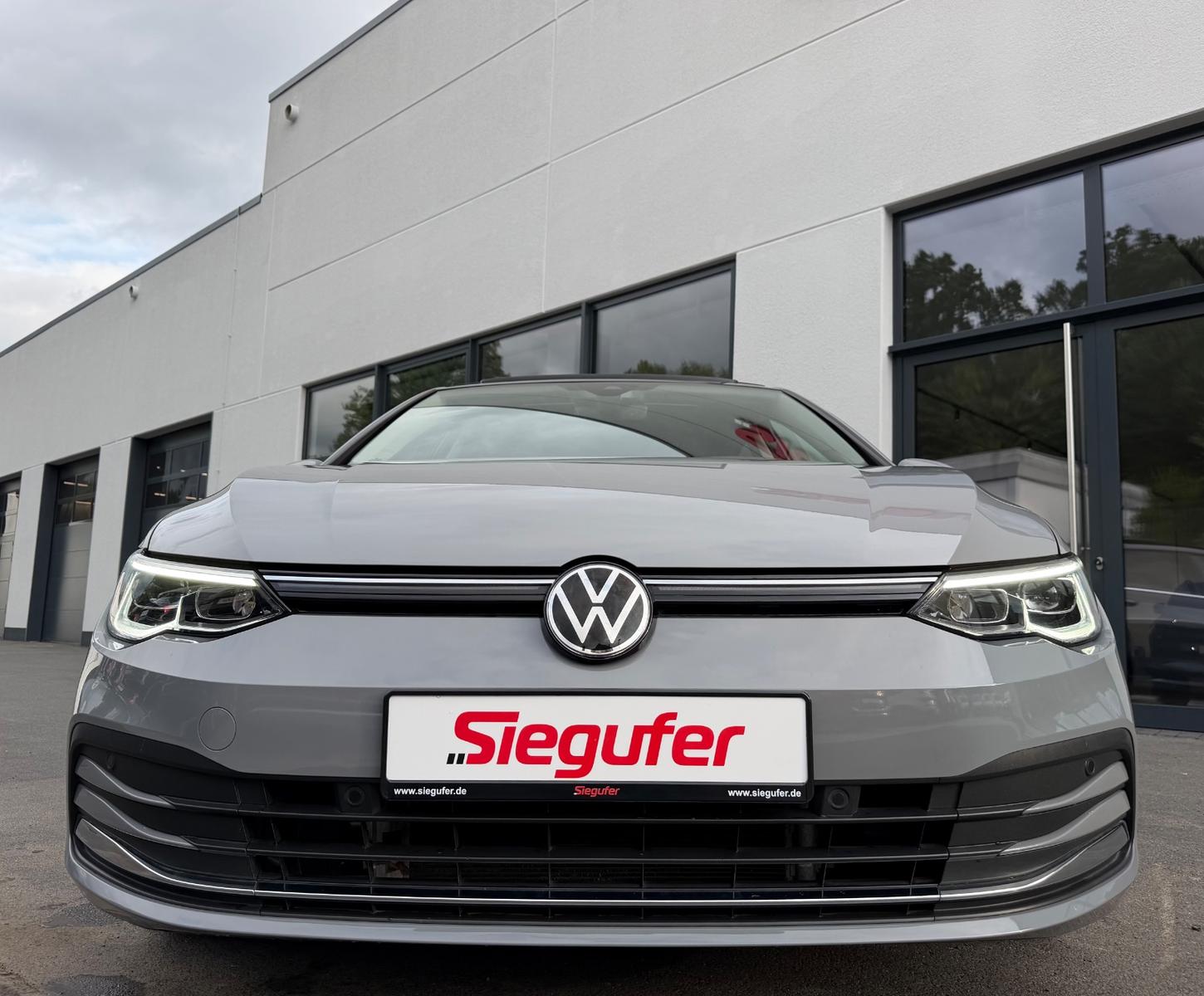 Volkswagen Golf VIII Lim. 1.5 TSI Style/AHK/ACC/Panorama, миниатюра 4