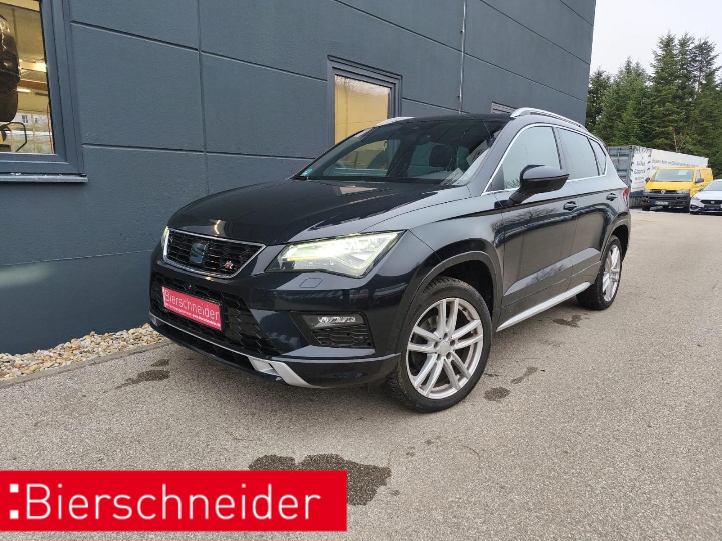 Seat Ateca 1.5 TSI DSG FR PANO AHK NAVI TOP VIEW