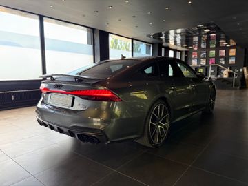 Audi A7 - 7