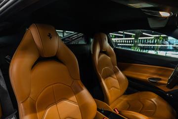 صورة 6 لـ 2016 Ferrari 488 GTB