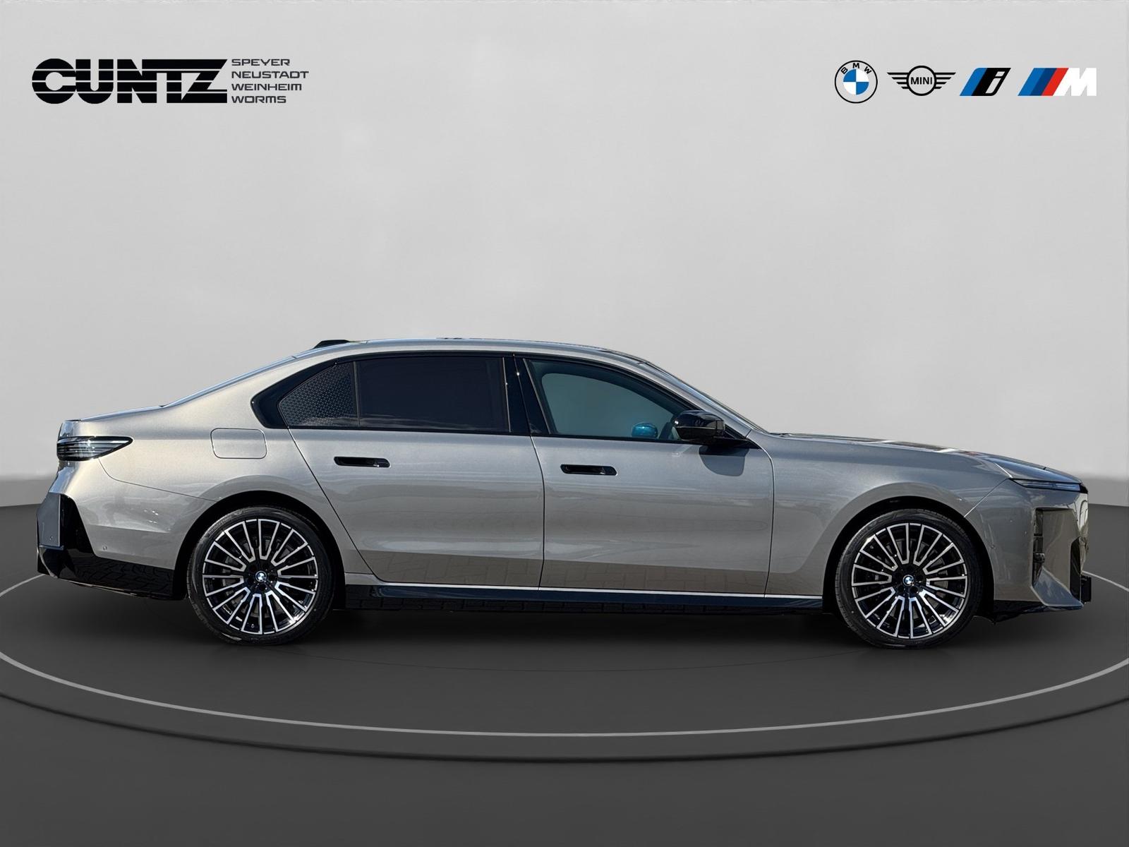 BMW 740 xDrive Limousine