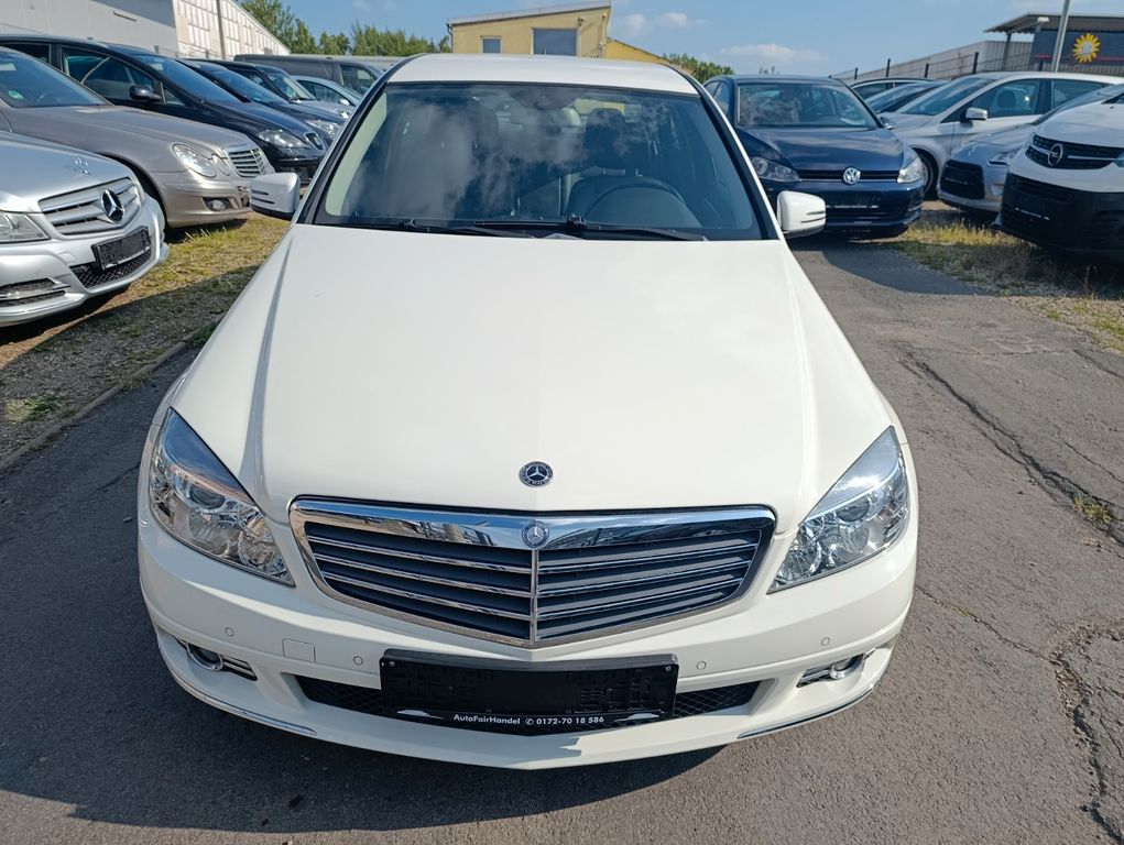 Mercedes-Benz C 180 C -Klasse Lim. C 180 Kompressor*AHK*SITZ-H