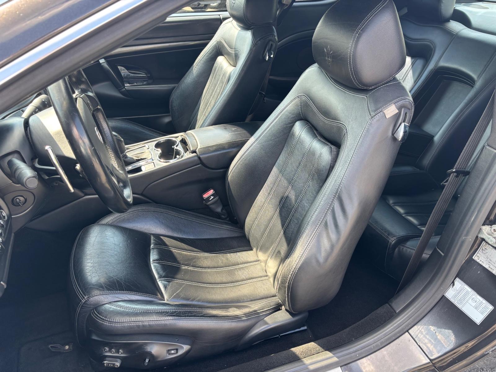 Maserati GranTurismo 4.2 V8 | 405 ch | BVA | Essence | 144 258 km | 21 999 € | 01/2008 | Cuir Poltrona Frau | Sièges chauffants | GPS | Xénon