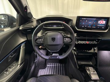 Fahrzeugbestand 14 Peugeot 208 Hybrid 145 GT e-Sitz+Alcantara+360 Grad