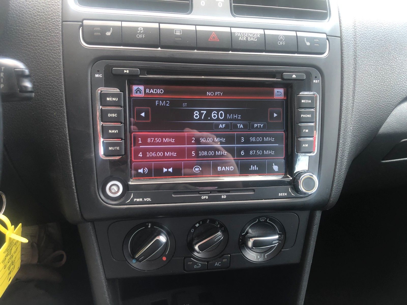 Fahrzeugabbildung Volkswagen Polo V Trendline BlueMotion/BMT TÜV 10/2027