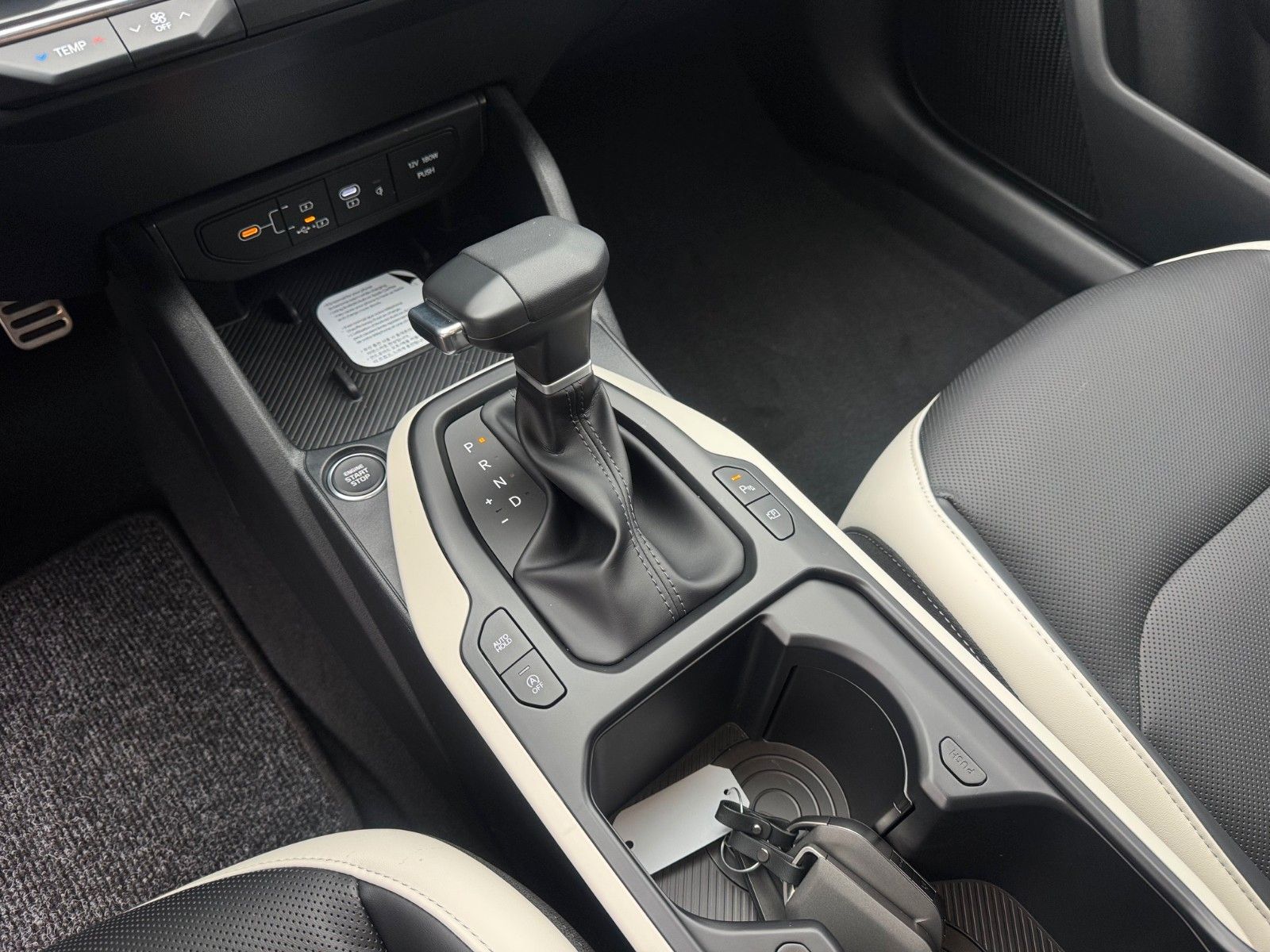 Fahrzeugabbildung Kia K4 1.6T 180PS AUT. GTL DWP+ SZ SD