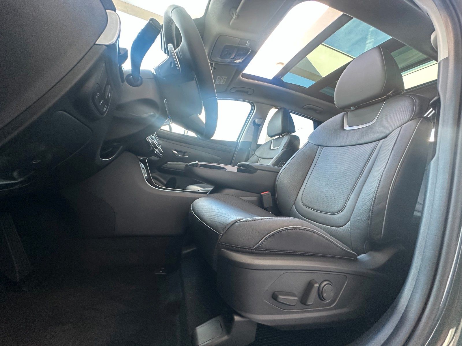 Fahrzeugabbildung Hyundai Tucson Prime Hybrid 1.6l 215PS Leder/Panorama!