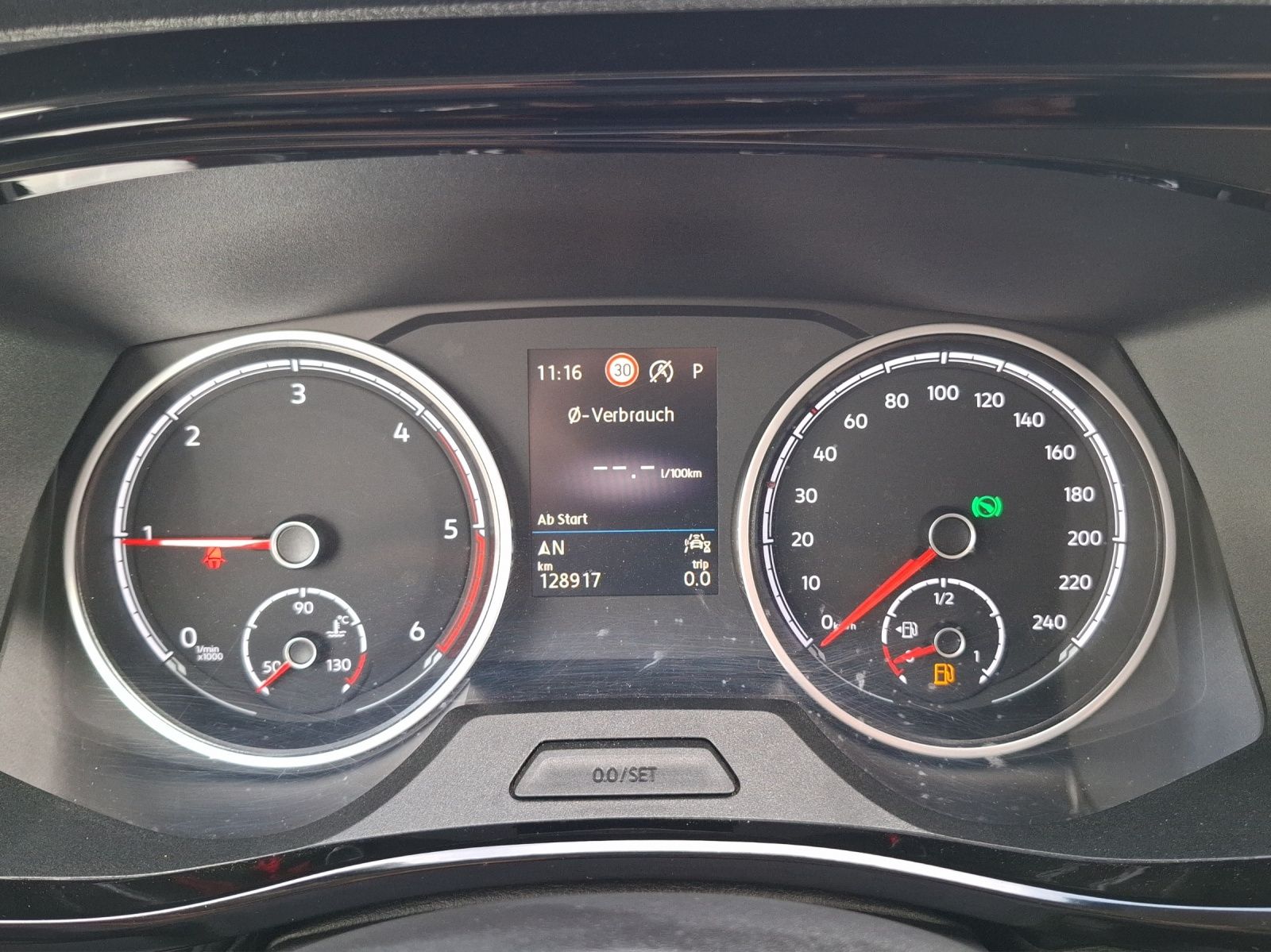 Fahrzeugabbildung Volkswagen T6 Multivan T6.1 TDI Gen-Six DSG Standhzg LED AH