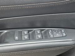 Fahrzeugabbildung Talisman Grandtour Limited 1.6 dCi 160 EDC Energ