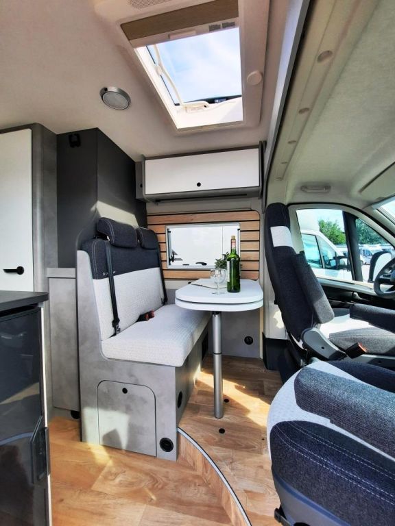 Fahrzeug Übersicht 9 Fahrzeugabbildung Crosscamp ADVTR 6.4 EF Verfüg./Sparen Sie 1.299,- €