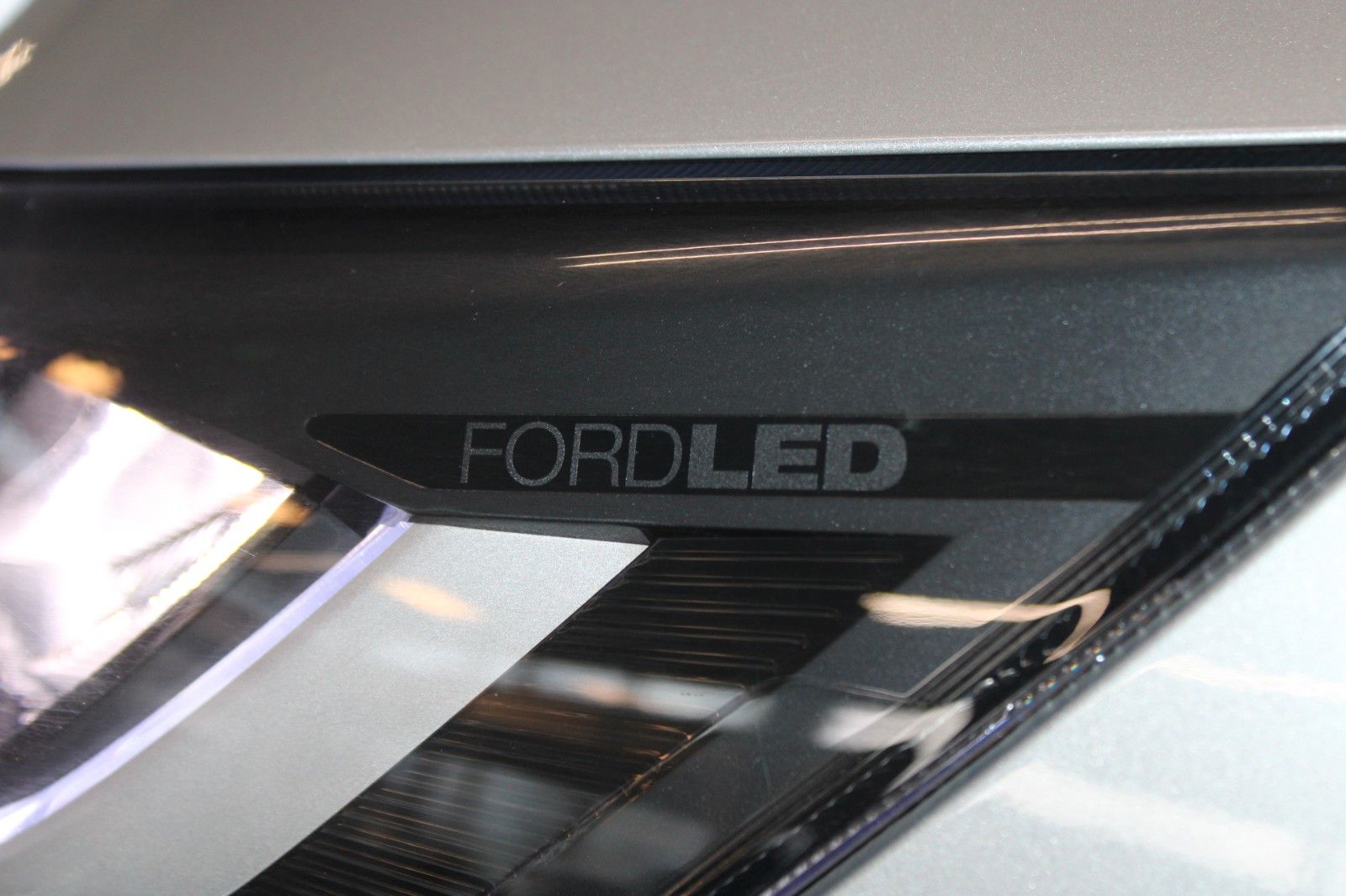 Fahrzeugabbildung Ford Focus ST-Line X Aut. LED ACC Leder Pano HUD Wint