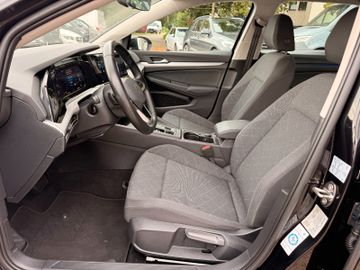 Volkswagen Golf - 10