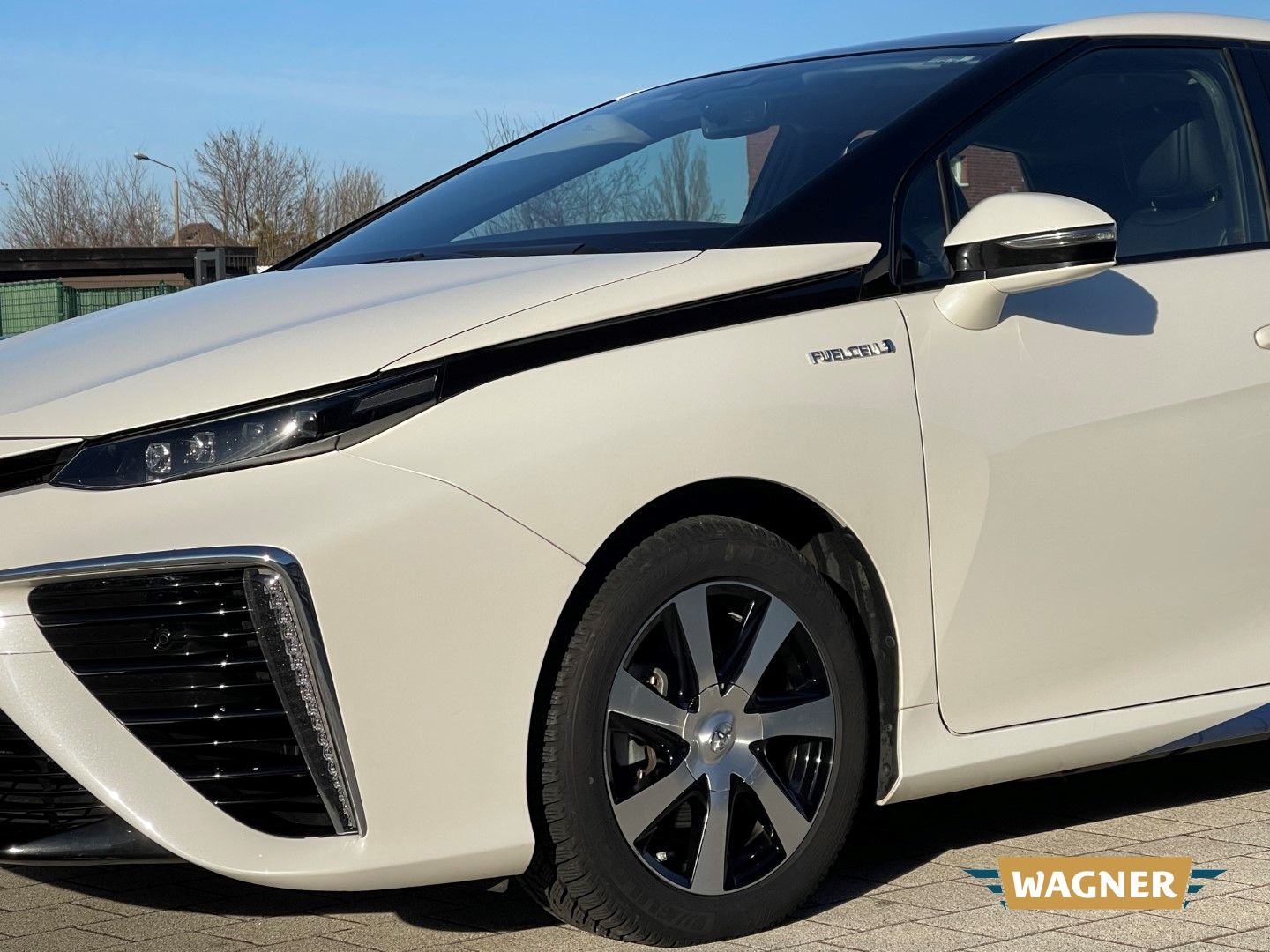 Fahrzeugabbildung Toyota Mirai FuelCell Wasserstoff Automatik Leder