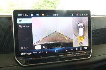 Volkswagen Tiguan 1.5 eTSI Life AID+ACC+SIDE+360°+CARPLAY