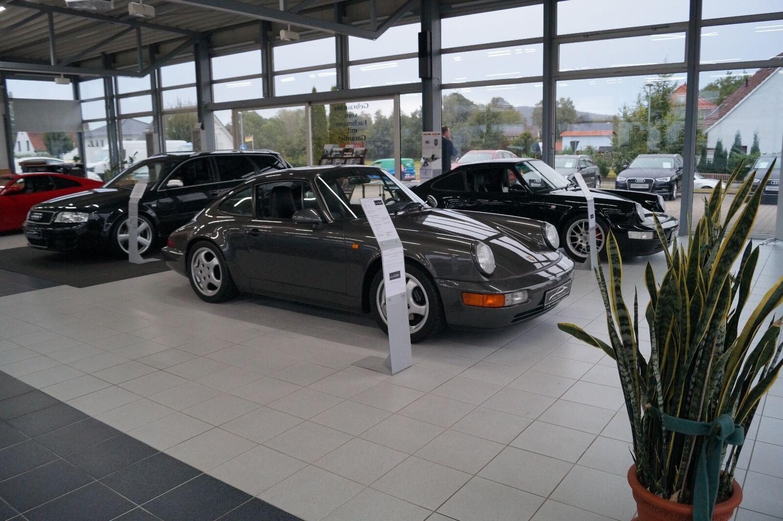 showroom-image-bottom