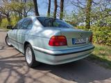 BMW 528i E39, Klassiker mit gehobener Ausstattung  - BMW 528: E39 528i