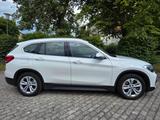 BMW X1 xDrive25e Plug-in-Hybrid | Top,  viele Extras - mit Hybrid-Antrieb: Geländewagen, Automatik, Plug In