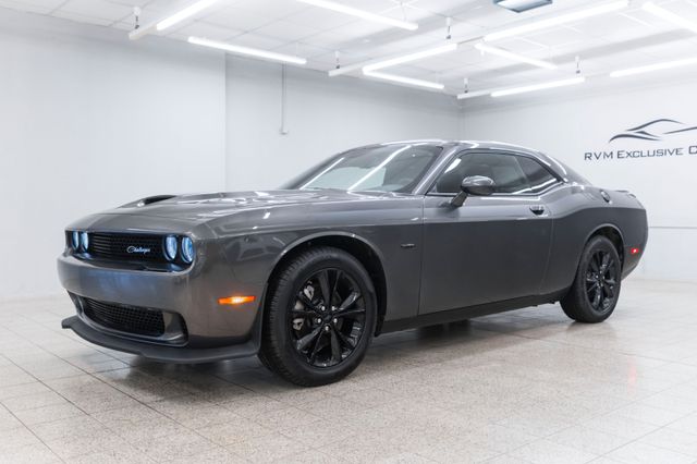 Dodge Challenger 3,6L AWD CARPLAY KAM SHZ ALPINE ALC