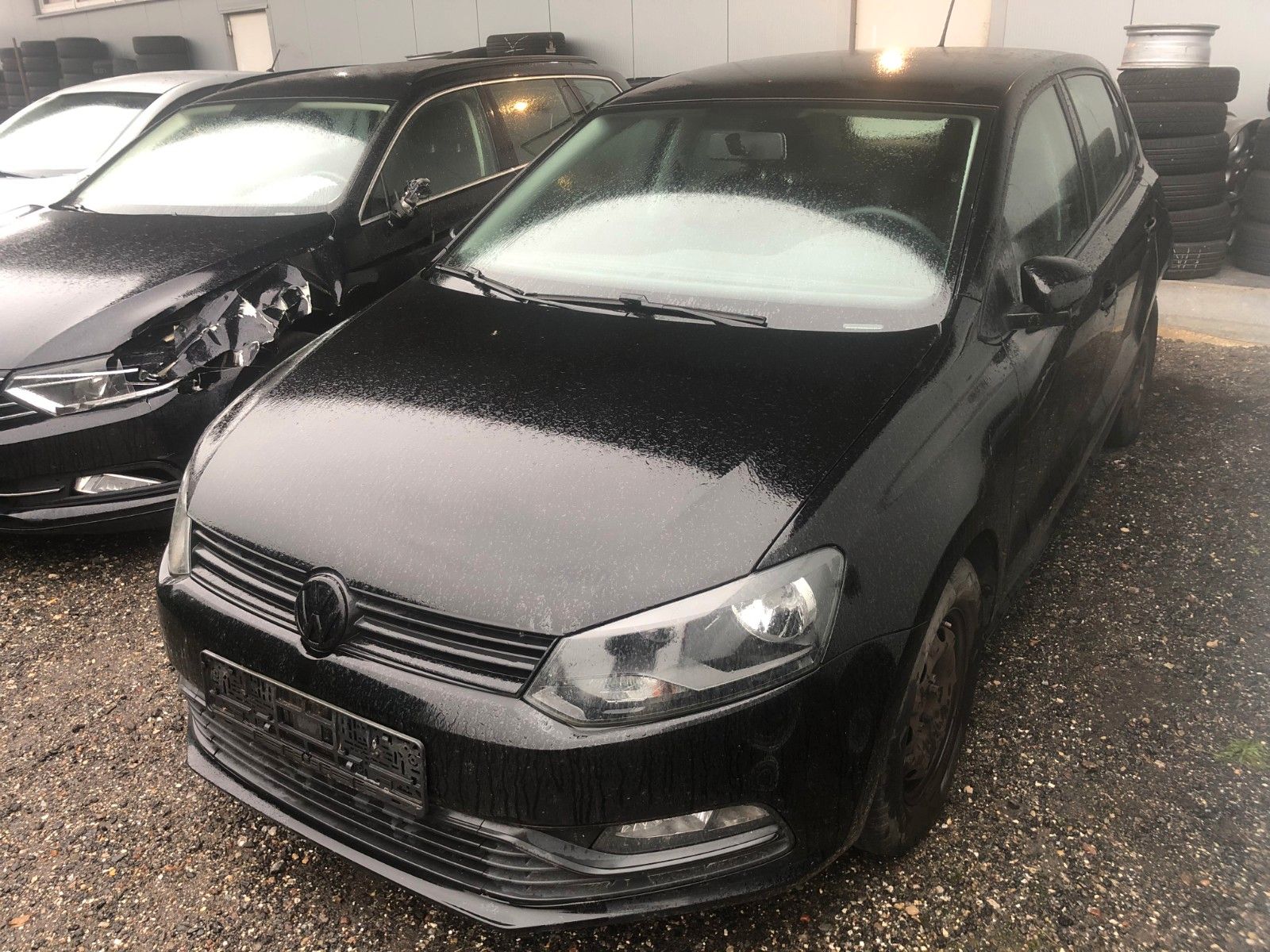 Fahrzeugabbildung Volkswagen Polo V Trendline Heckschaden